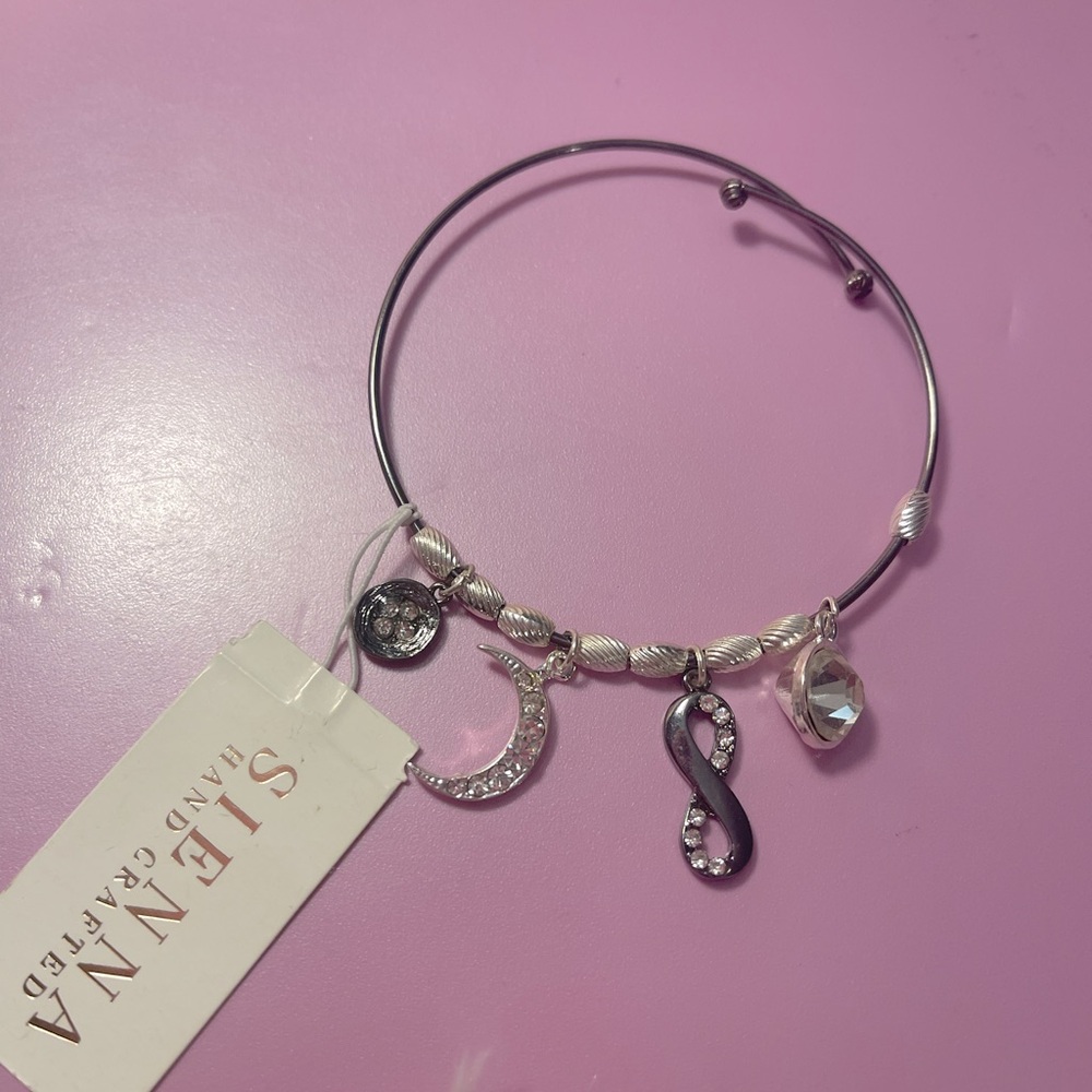 Bangle charm bracelet